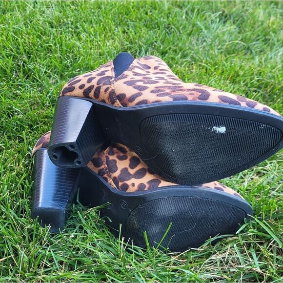 Animal Cheetah Leopard Print Heeled Ankle Booties 8 - Picture 3 of 6